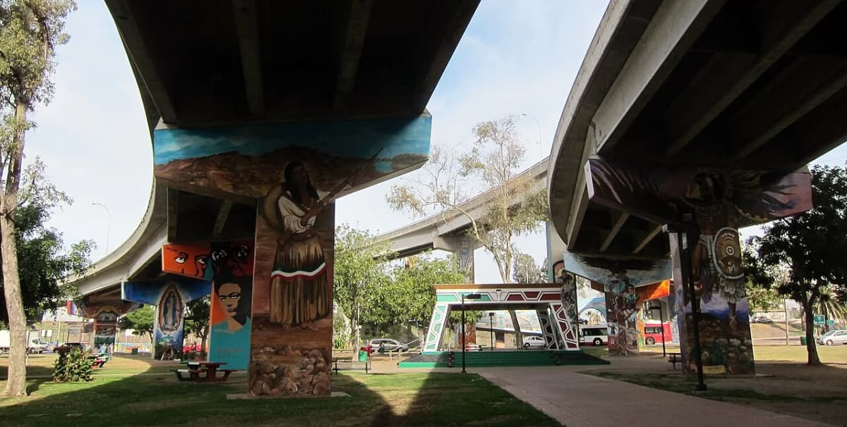 Barrio Logan and Chicano Park — view 3